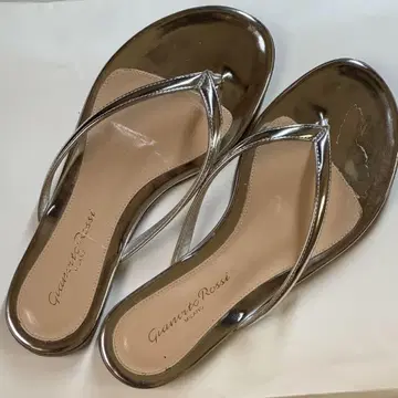 지안비토 로시 샌들