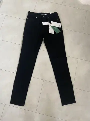 라코스테 블랙 데님 슬림 핏 37