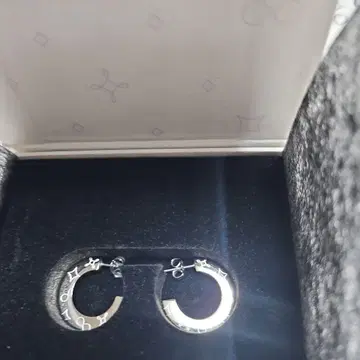 BTS 2021 MUSTER 실버 귀걸이