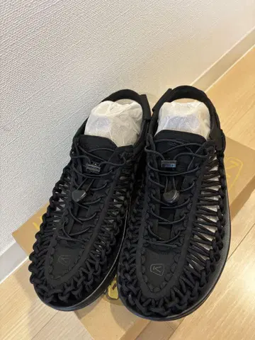 [새상품급] KEEN 킨 UNEEK 유니크 샌들 블랙 남성용 29