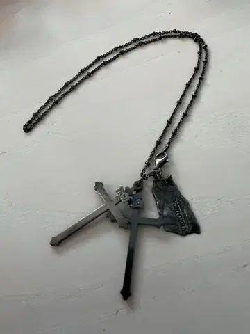 베로니카 더블 크로스 목걸이