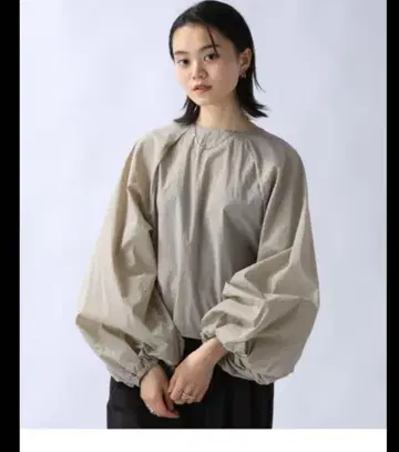 JEANASIS 지나시스 나일론 상의