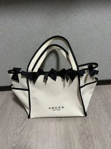 TOCCA 아이보리 블랙 리본 백