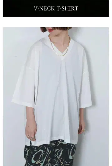 CITYSHOP V넥 티셔츠 화이트