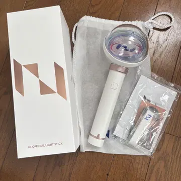 INI 공식 응원봉