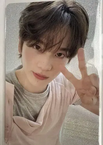 TWS 투어 FC 팬클럽 회장에서만 판매되는 트레이딩 카드 시뉴