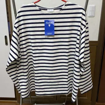 오르치발 미사용 새상품 화이트 네이비 보더 티셔츠
