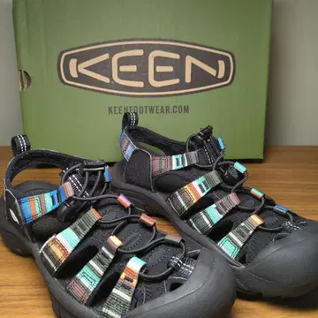100-50 KEEN NewportH2 샌들 23.0cm