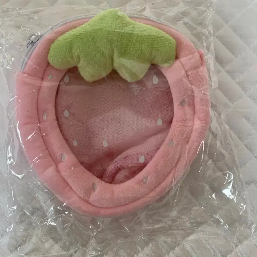 Strawberry Baby Bag Pink 10cm doll pow 10ging #10cm인형파우치,#인형파우치,#10cm인형옷 on  Bunjang Global Site.