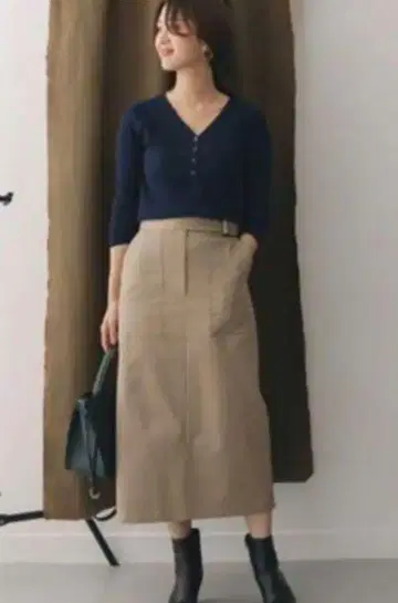 미사용 새상품 어반 리서치 도어스 벨트 스커트 베이지
