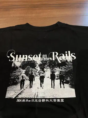 the HIATUS Sunset on the Rails 티셔츠 노온