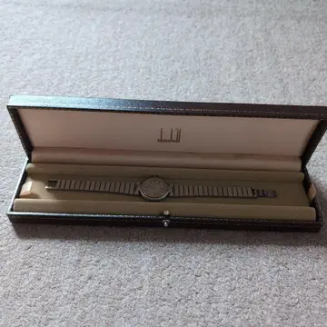 dunhill 쿼츠 아날로그 손목시계 실버