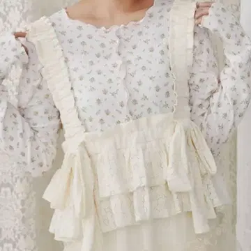 메리 제니 플라워 레이스 리본 뷔스티에