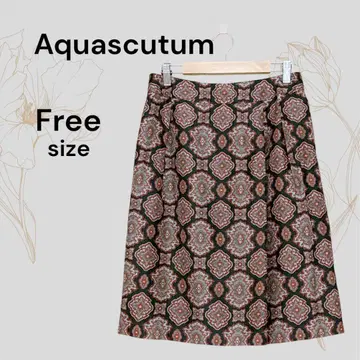 Aquascutum 새상품급 패턴 프린트 실크 100% 미디 스커트