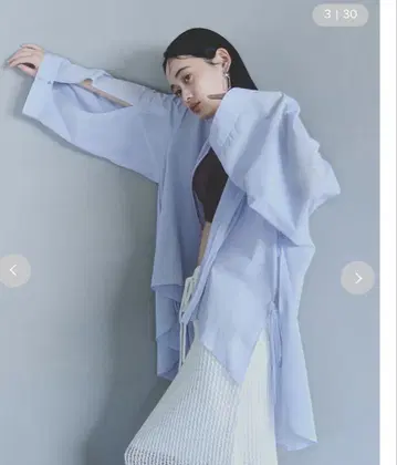 2025SS emmi 접촉 냉감 시어 볼륨 셔츠
