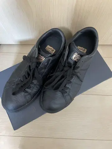 오니츠카타이거 스니커즈 가죽