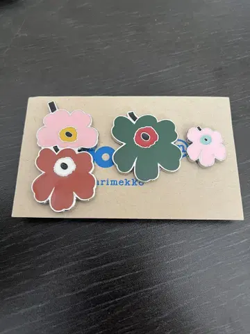 마리메코 핀 배지 미사용