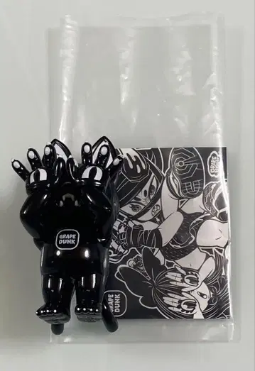 GRAPE BRAIN 오니기리 소프트 비닐 GRAPE DUNK