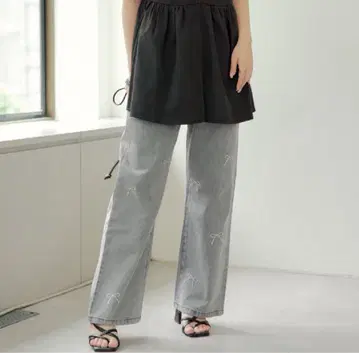리본 자수 데님 팬츠 OLIVE des OLIVE 올리브 데 올리브