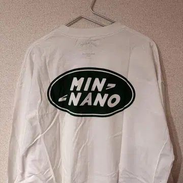 MIN-NANO 로고 프린트 긴팔 티셔츠