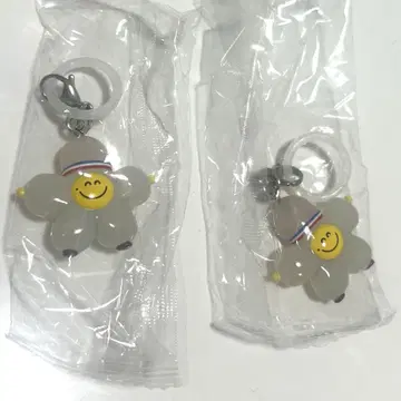 treasure truz ROMY 가챠가챠 메지루시 액세서리