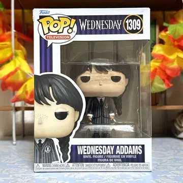 Funko Wednesday Addams 팝 피규어 1309