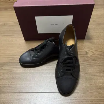 JOHN LOBB 블랙 스니커즈