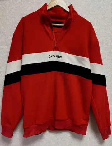 CALVIN KLEIN 빨간색 집업 맨투맨