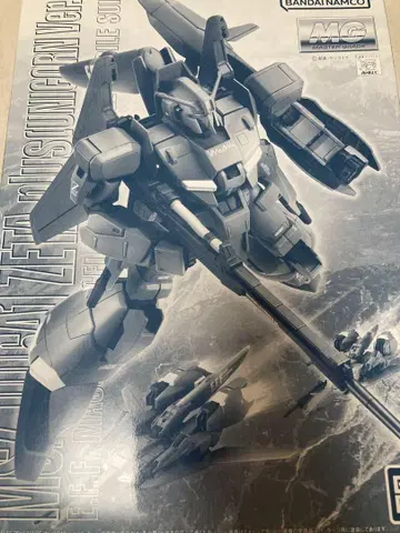 MG 1/100 MSZ-006A1 제타 플러스 유니콘 버전