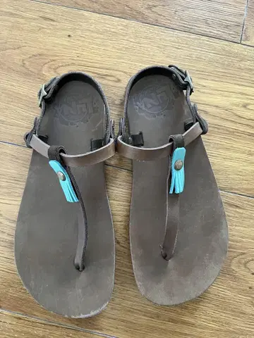 Luna Sandals 루나 샌들 가죽 브라운