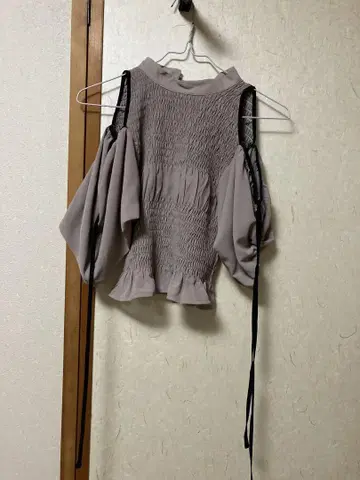yilon Feminine chiffon setup 베이지