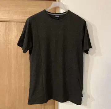 Patagonia 데일리 티 다크 그레이 티셔츠 M