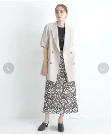새상품급 카듀네 반팔 테일러드 자켓