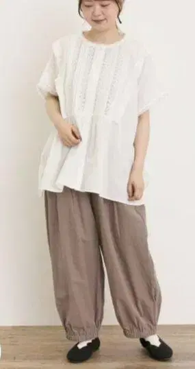 새상품 SM2 면 린넨 평직 허리 절개 개더 벌룬 팬츠 모카 M