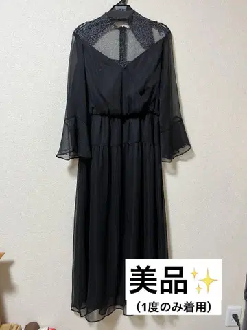 엘레강트 블랙 드레스 시스루 소매