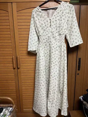 레트로 작은 꽃 원피스