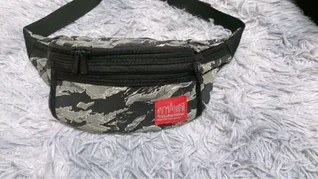 카모플라쥬 바디백 더블 지퍼