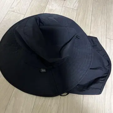 KiU 프로텍트 햇 블랙 페스티벌 UV 차단 차양 모자