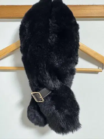 밀라 쇤 퍼 티펫 블랙