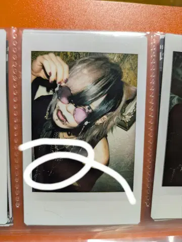 sugar nea 네아 폴라로이드