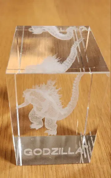 고질라 3D 아크릴 피규어