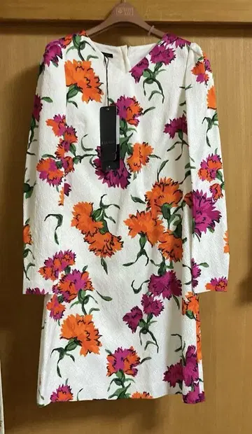 ESCADA 플라워 프린트 드레스 새상품 태그 부착 34