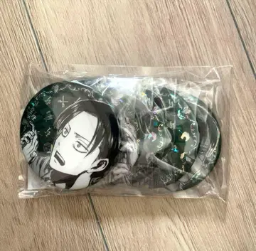 진격의 거인 anique birthday 홀로그램 캔뱃지 리바이