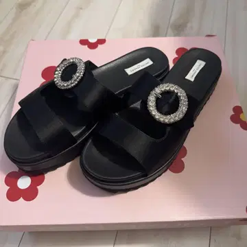 UNITED ARROWS 비쥬 모티브 샌들