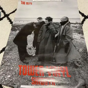 The 1975 포스터 시부야 타워 레코드 한정판