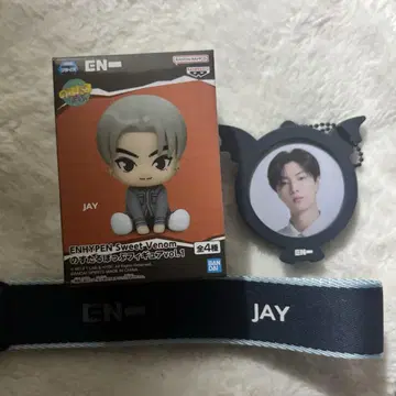 enhypen 제이 walk the line 캔뱃지 피규어