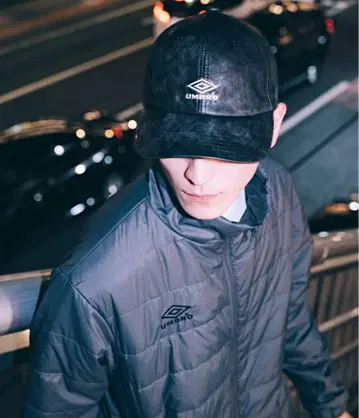 엄브로 SP PU 로고 캡/별주 자수 로고 캡