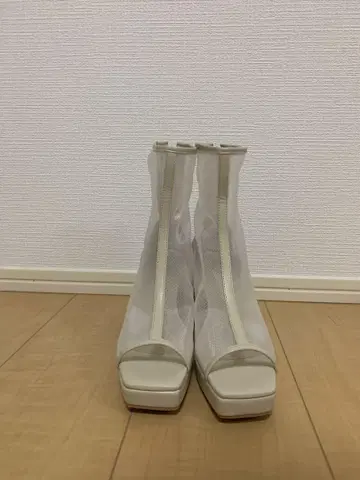 RANDA 플랫폼 오픈토 시어 부츠