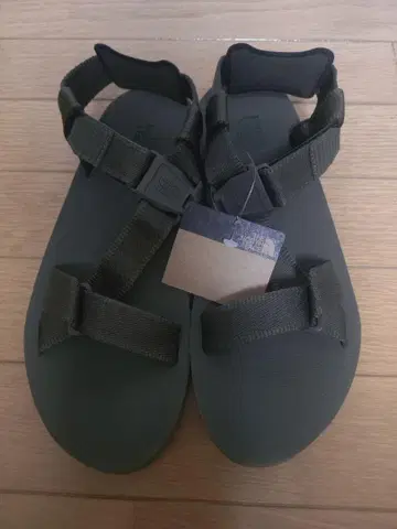 노스페이스 스포츠 샌들