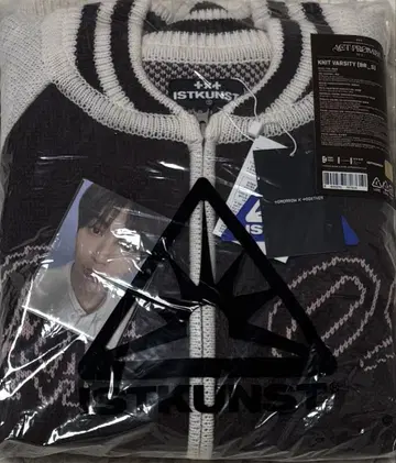 [TXT x ISTKUNST] 니트 바시티 S 포토 카드 포함